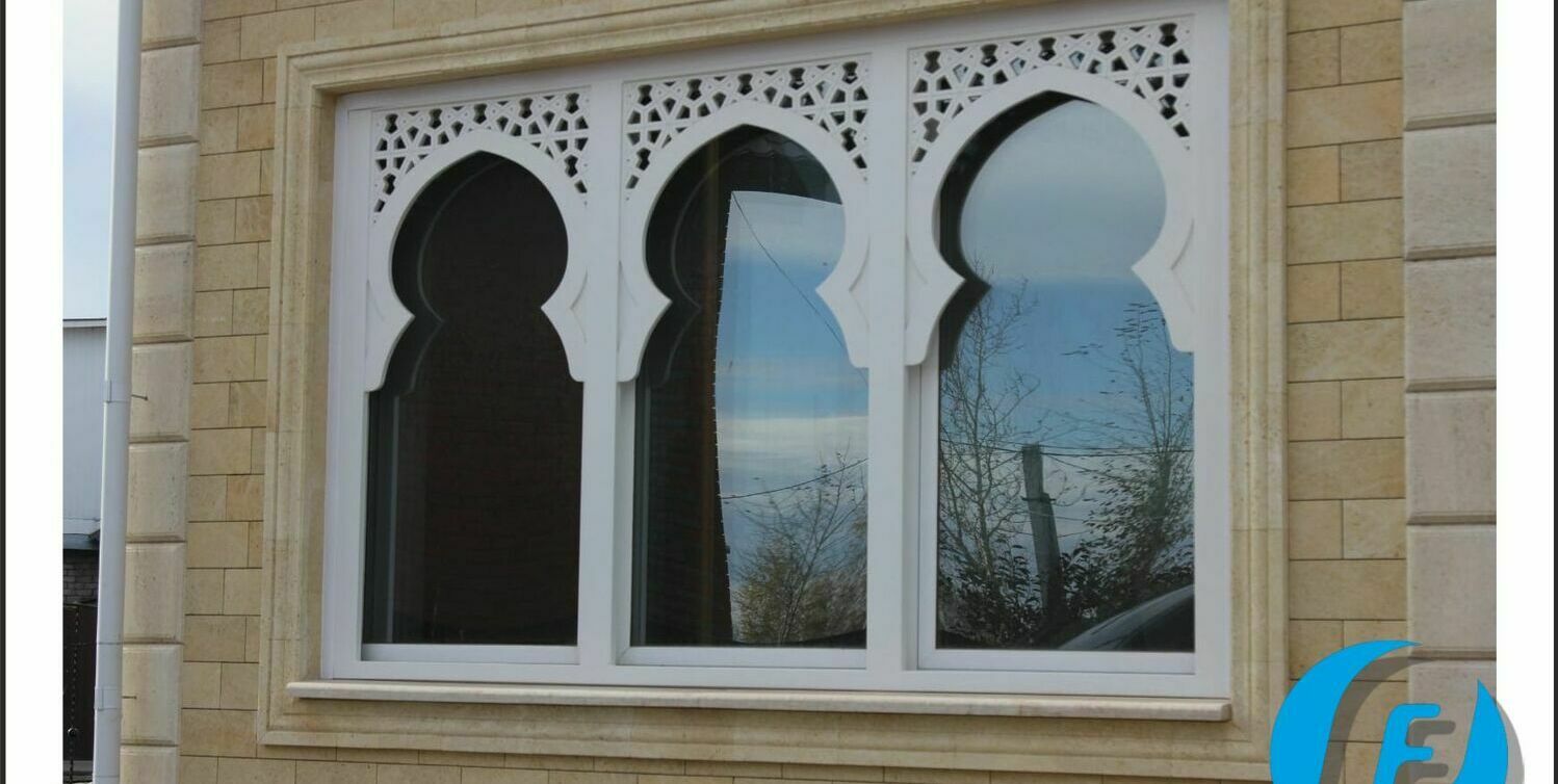 Детализированное изображение тройной системы декоративных решеток